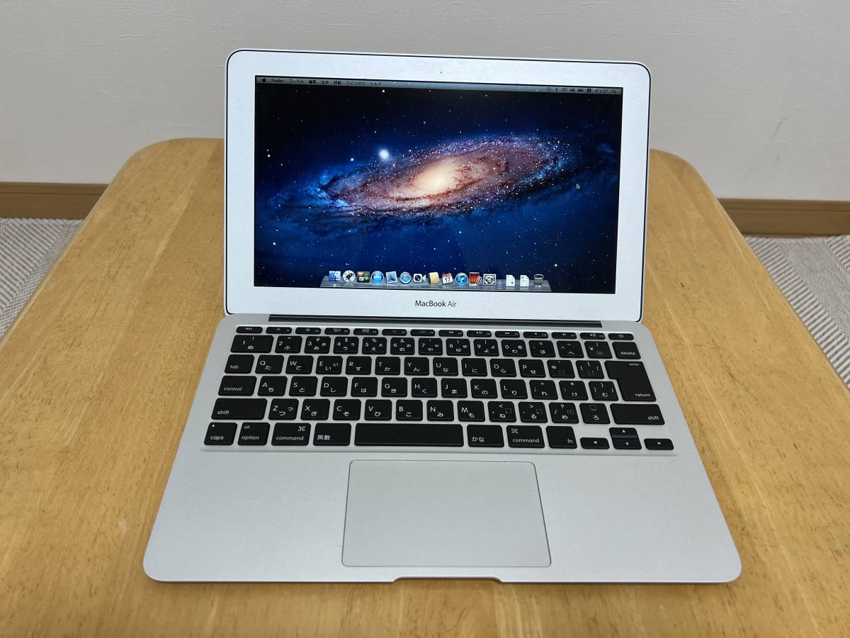 MacBook Air 11inch MC969J/A A1130 11.6/1.6GHz/4GB/128GB SSD