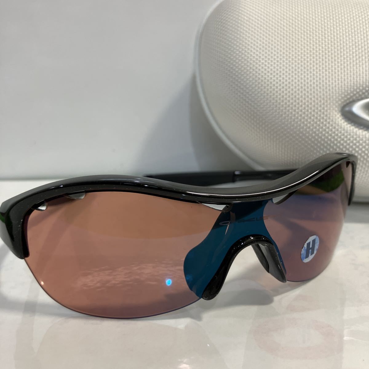 直営店に限定 OAKLEY オークリー ENDURING PACE VENTED サングラス