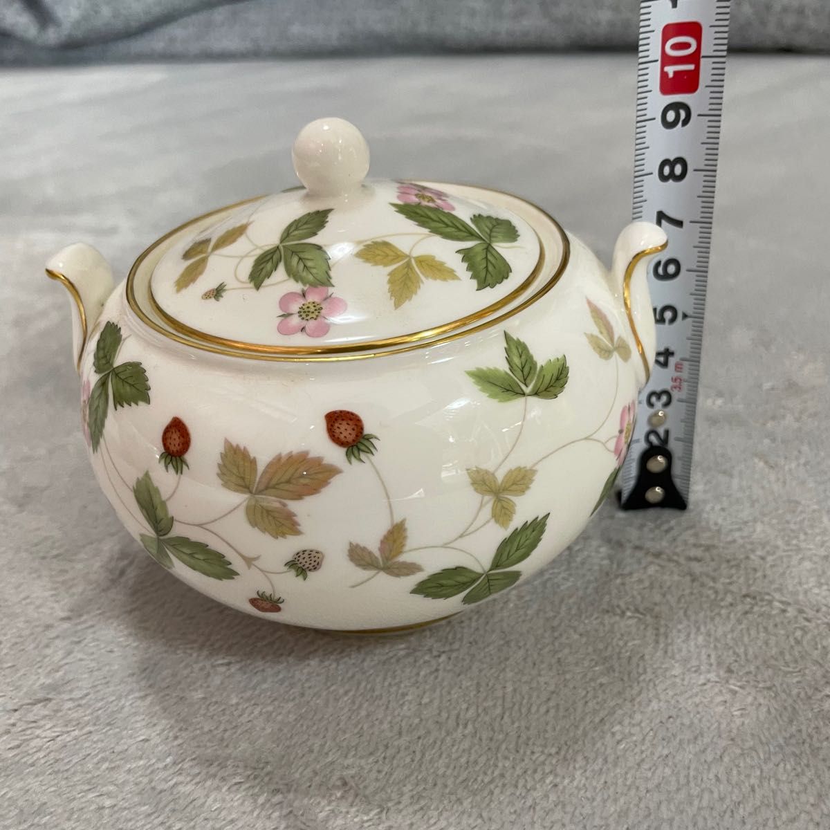 Wedgwood】ワイルドストロベリー クリーマー&シュガーポット Lサイズ-