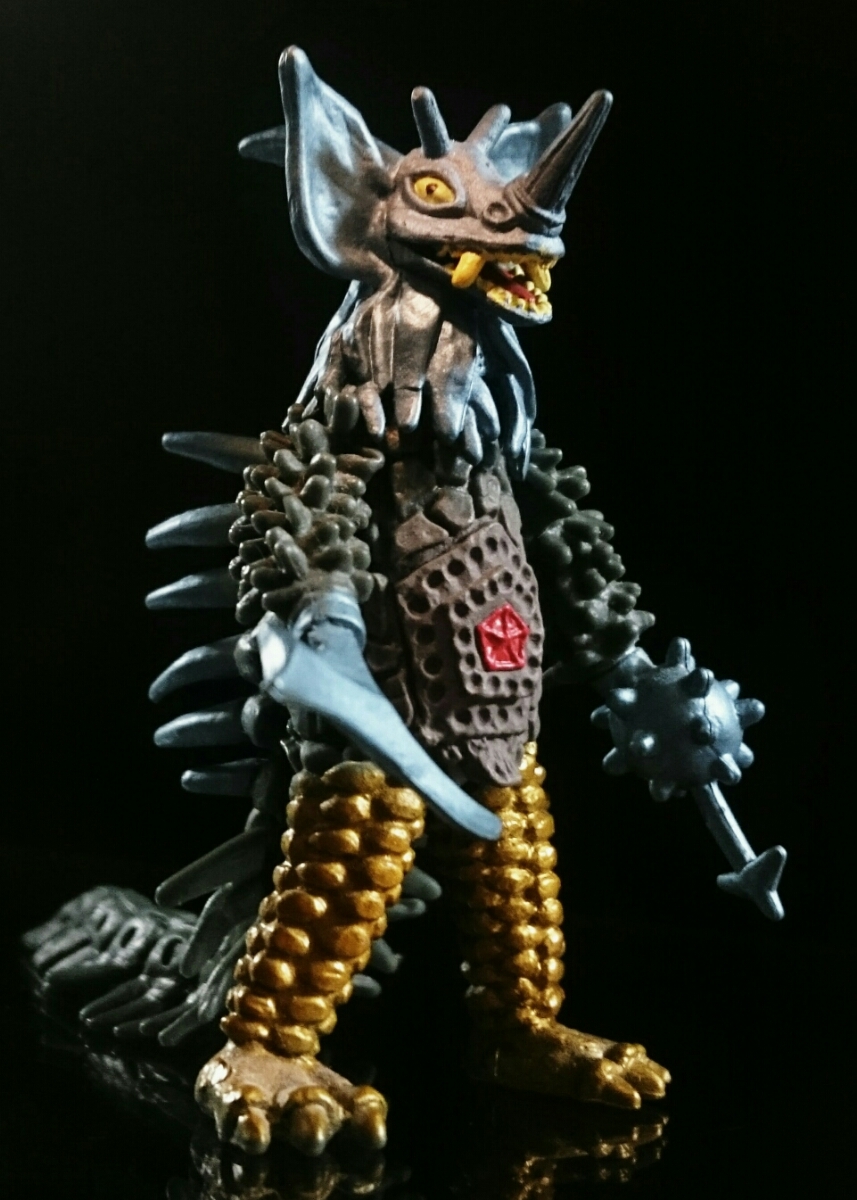 ヤフオク ウルトラマン 暴君怪獣 タイラント フィギュア ヤフオク ウルトラマン 暴君怪獣 タイラント フィギュア