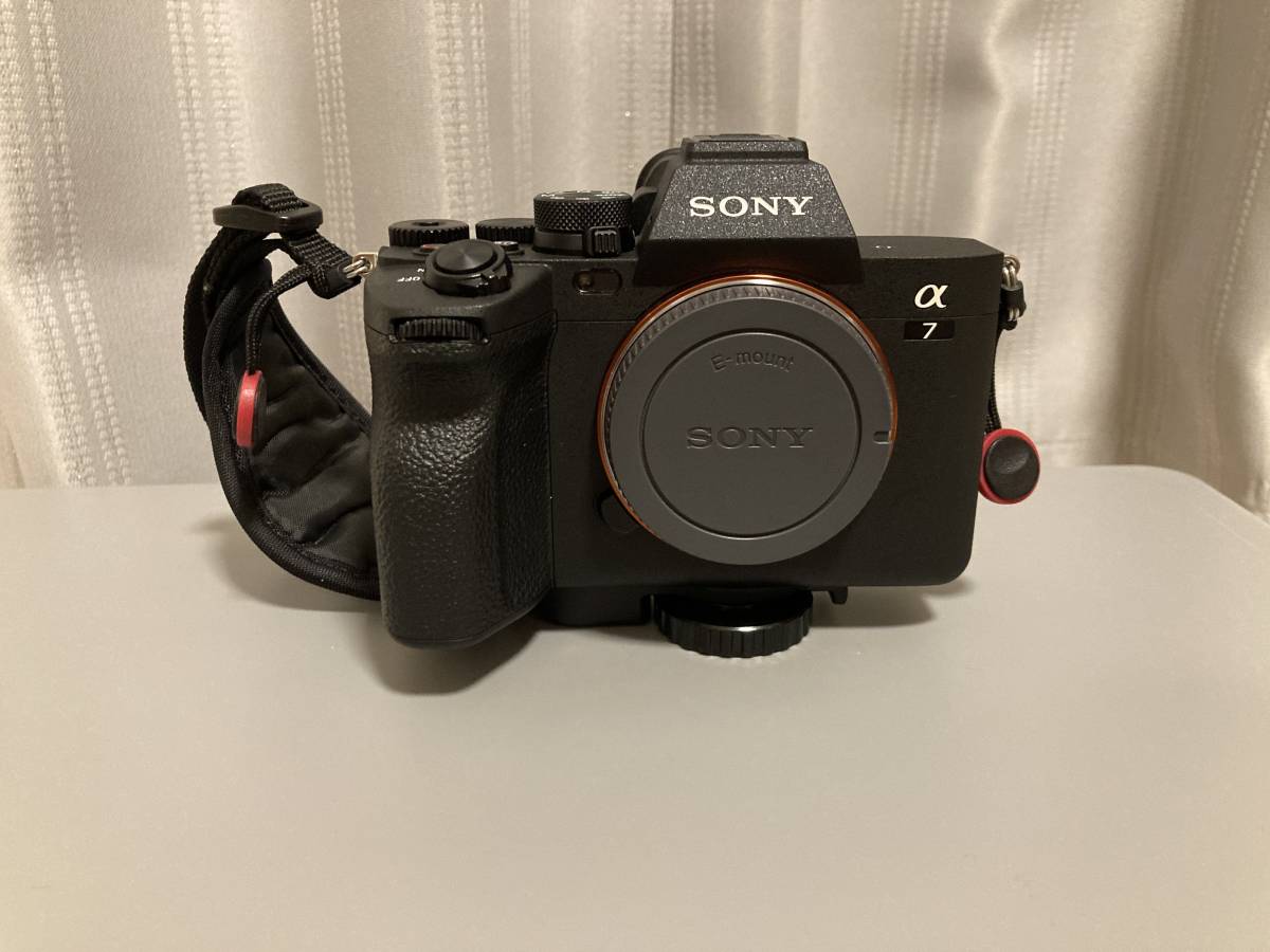 【美品・中古】SONY α7 IV ILCE-7M4 a7iv ボディのみ_画像1