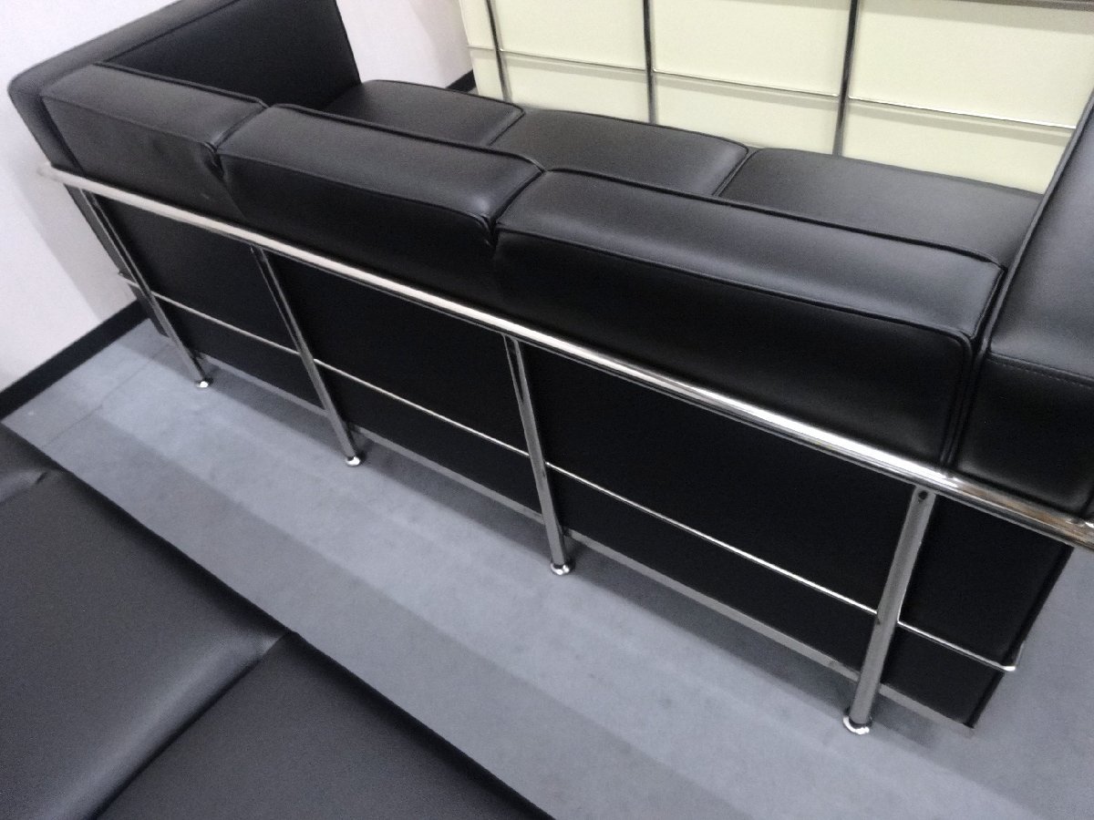 # AICO Aiko sofa RE-4693 unused exhibition goods 