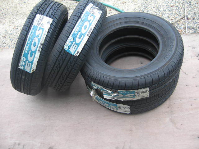 タイヤ4本セット　175/70　R13_画像1