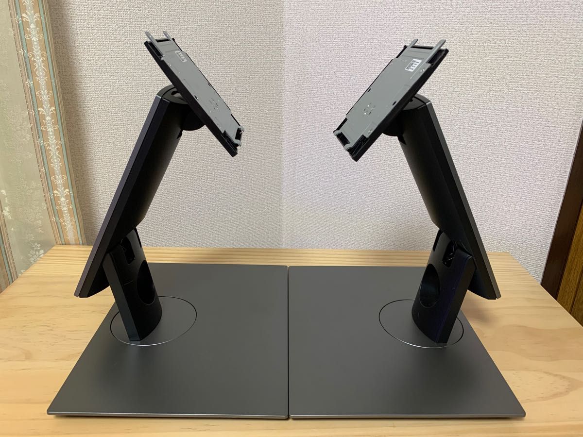 Dell P2418HT 用スタンド 2個セット|Yahoo!フリマ(旧PayPay Dell P2418HT 用スタンド 2個セット|Yahoo!フリマ(旧PayPay