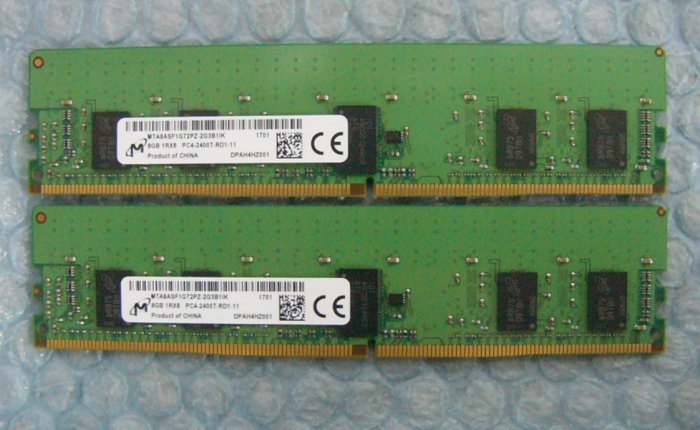 os13 288pin DDR4 19200 PC4-2400T-RD1 8GB Registered Micron 2枚 合計16GBの画像1