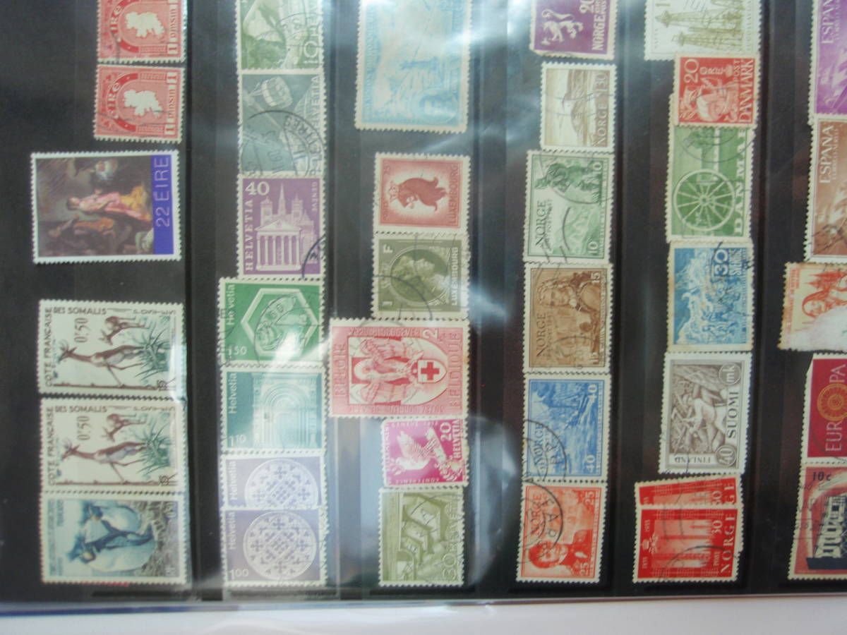 外国切手(使用済)収録アルバム ４５年以上の歳月をかけ収集した世界中