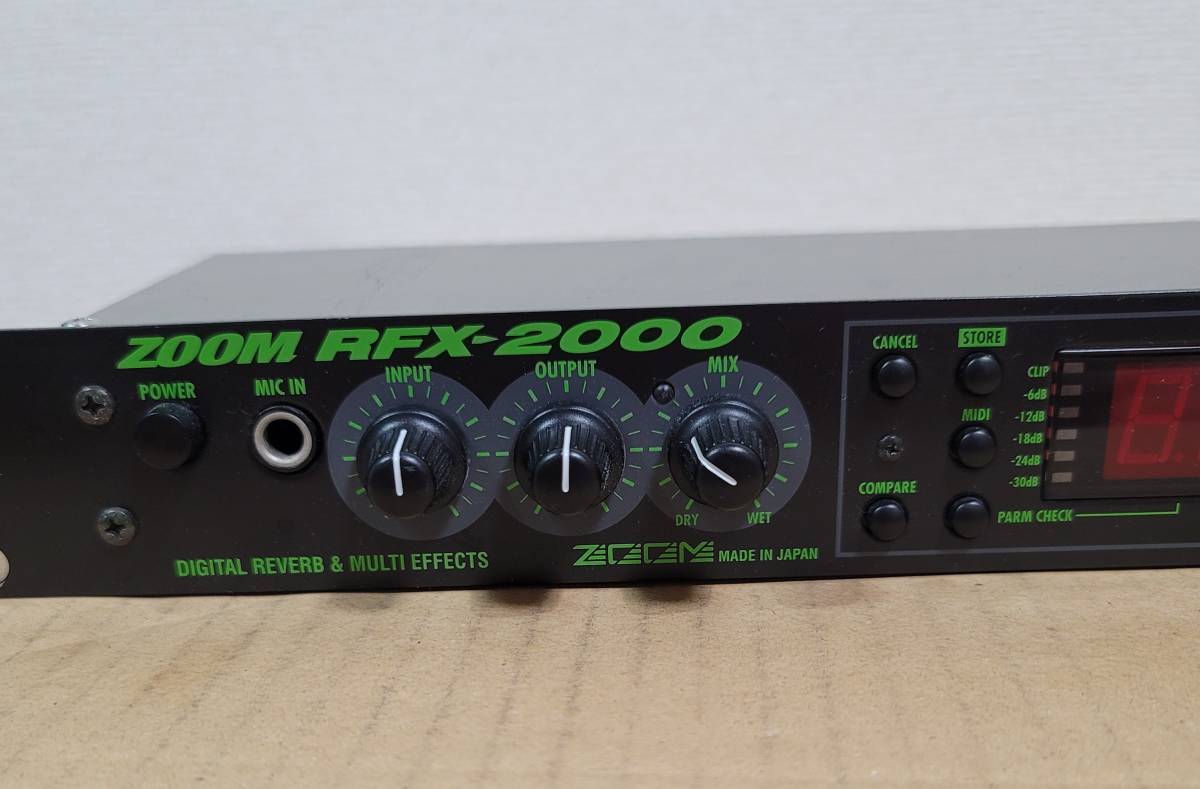 RFX-2000 ZOOM デジタルリバーブ＆マルチエフェクト匿名配送の画像1