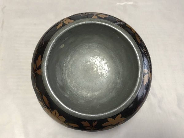 [book@. ground lacquer coating sake cup .] flower Tang . writing lacqering warehouse . antique K0605M