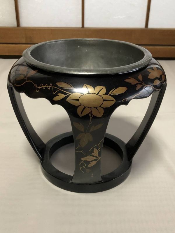 [book@. ground lacquer coating sake cup .] flower Tang . writing lacqering warehouse . antique K0605M