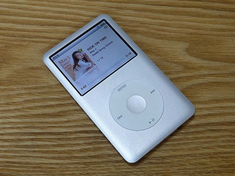 iPod Classic 第6 5世代 120GB シルバー A1238 モデル MB562J iPod Classic 第6 5世代 120GB シルバー A1238 モデル MB562J