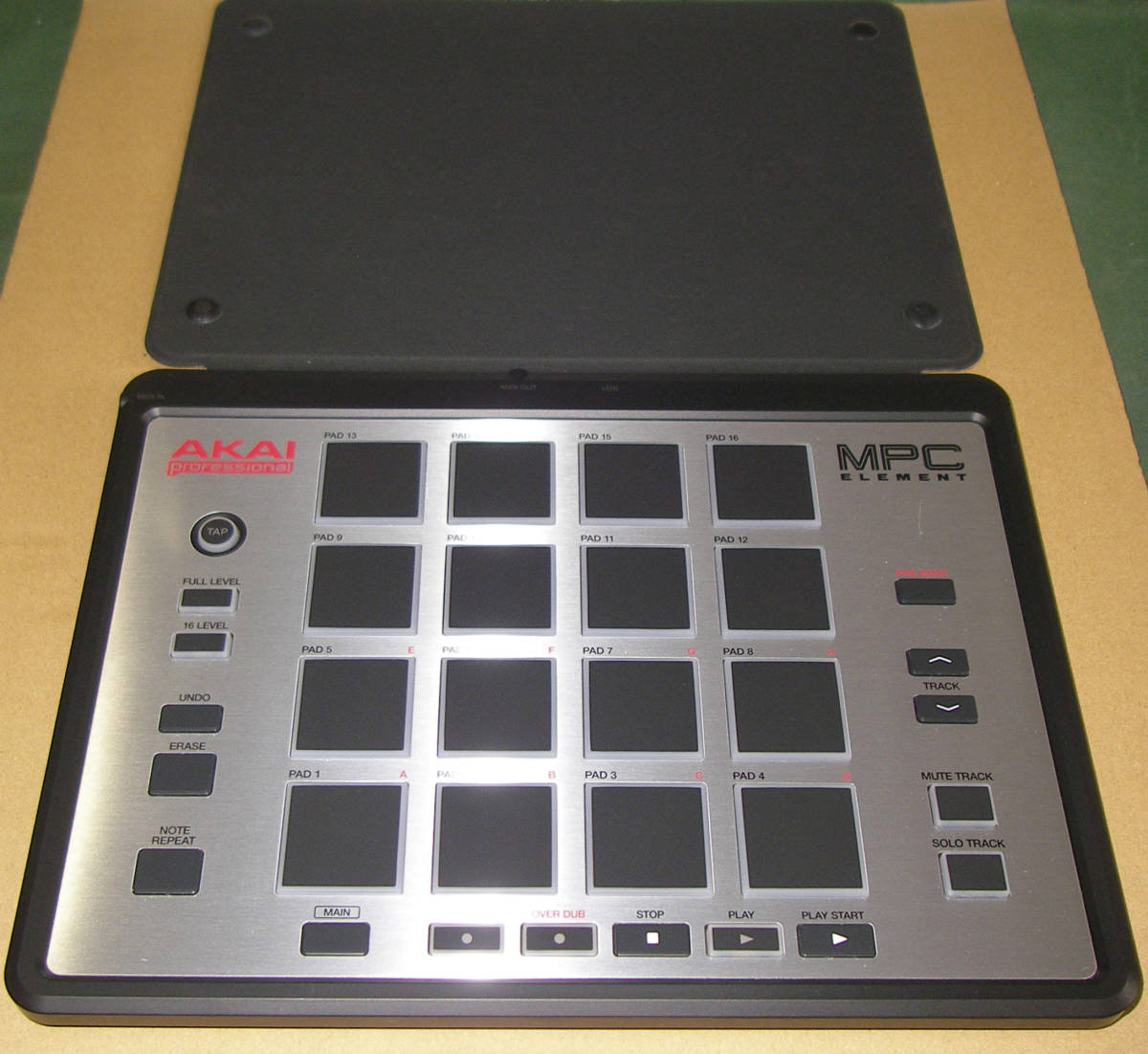 *AKAI MPC ELEMENT MUSIC PRODUCTION CONTROLLER*OK!!*