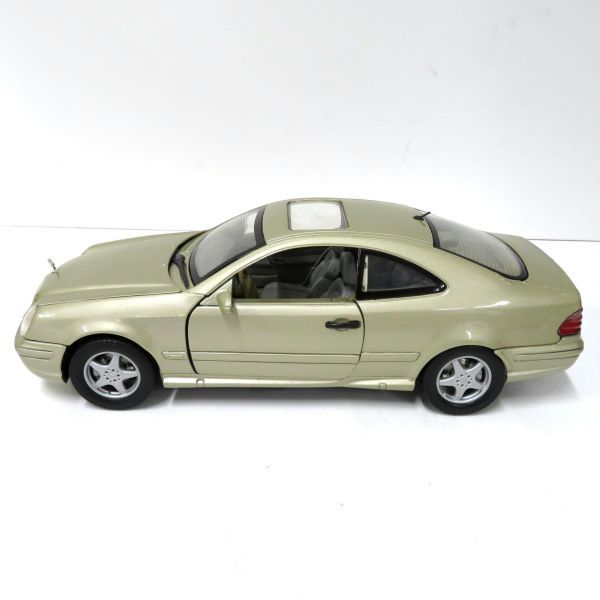 MOTO MAX/モーターマックス 73136 2002 メルセデスベンツ CLK 1/18_画像2