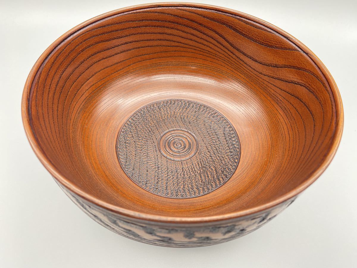 未使用品！木製　欅　盛鉢　大きめ　天然木　うるし塗り　直径約20.5cm　共箱・共布付 / 茶器　茶道具　工芸品【JK75】_画像5