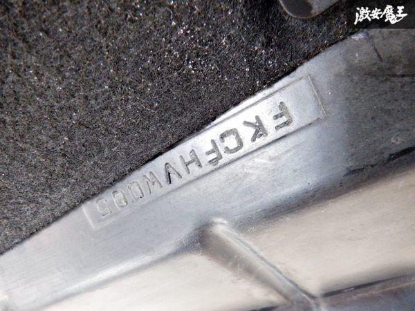 希少!! 社外品 6R ポロ カーボン エアロ フロント ボンネット フード