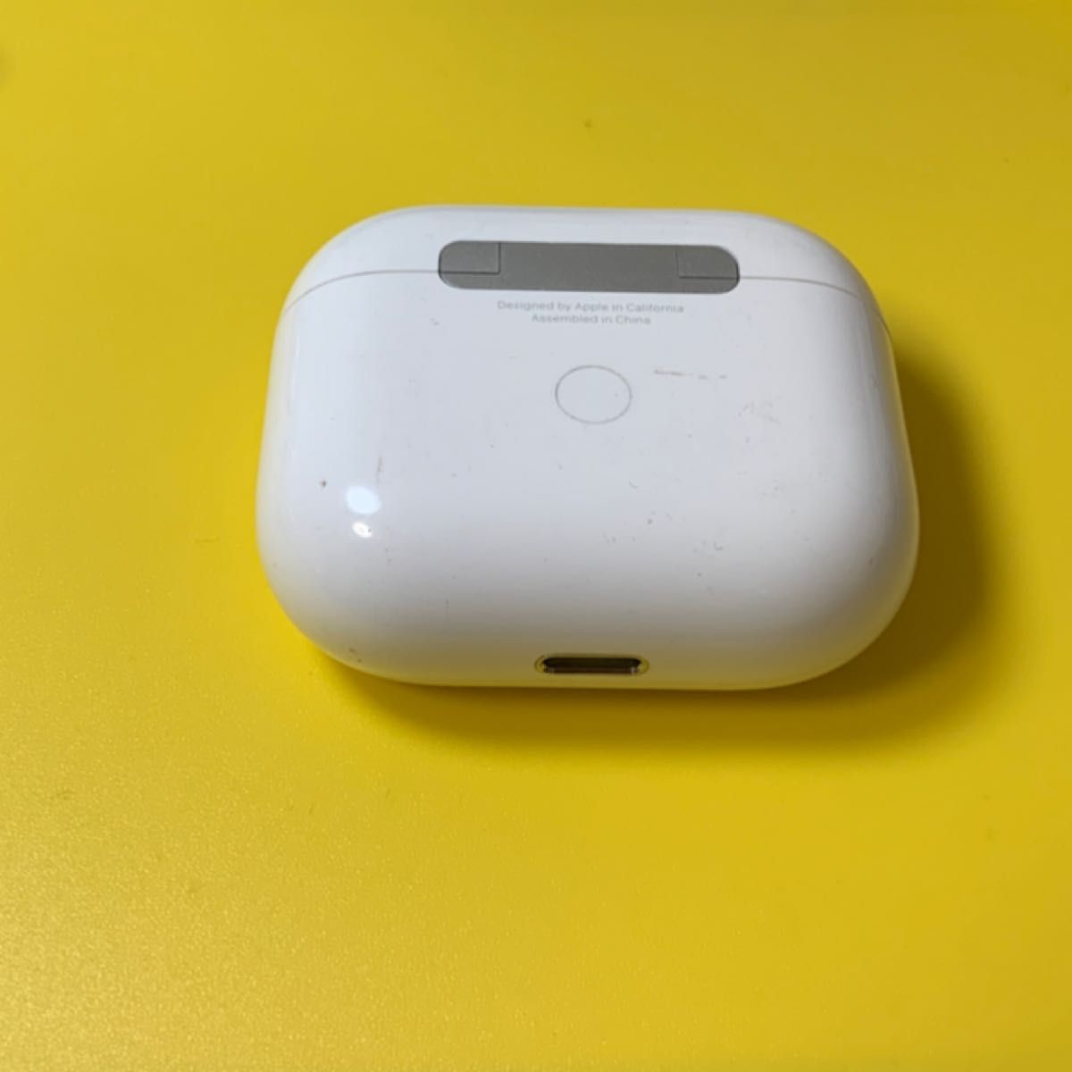 AirPods第三世代　 充電器 Apple 充電ケース AirPods エアーポッズ アップル　Apple正規品