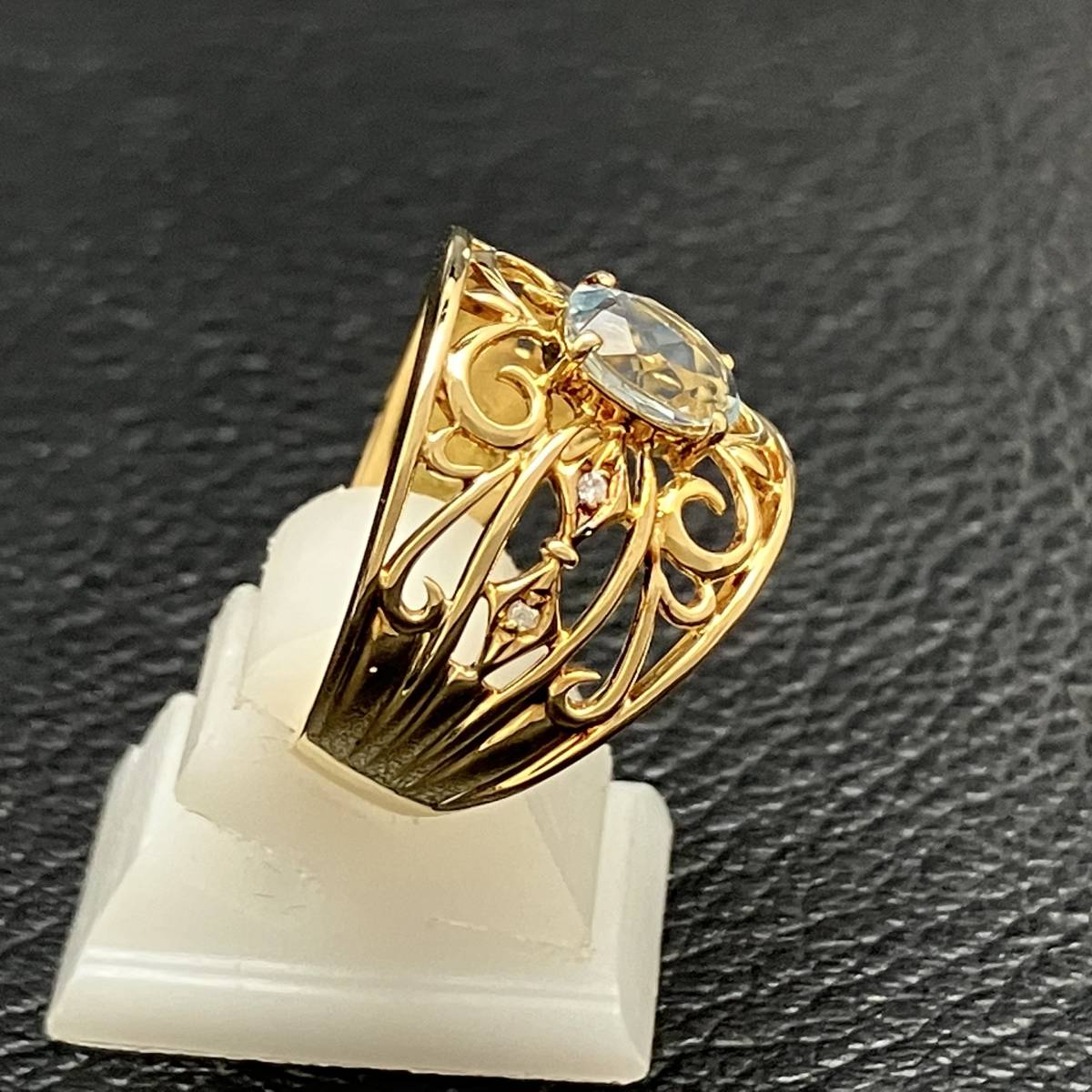玄関先迄納品 金 4.1g 9.5号 K18 リング デザイン アクアマリン 天然