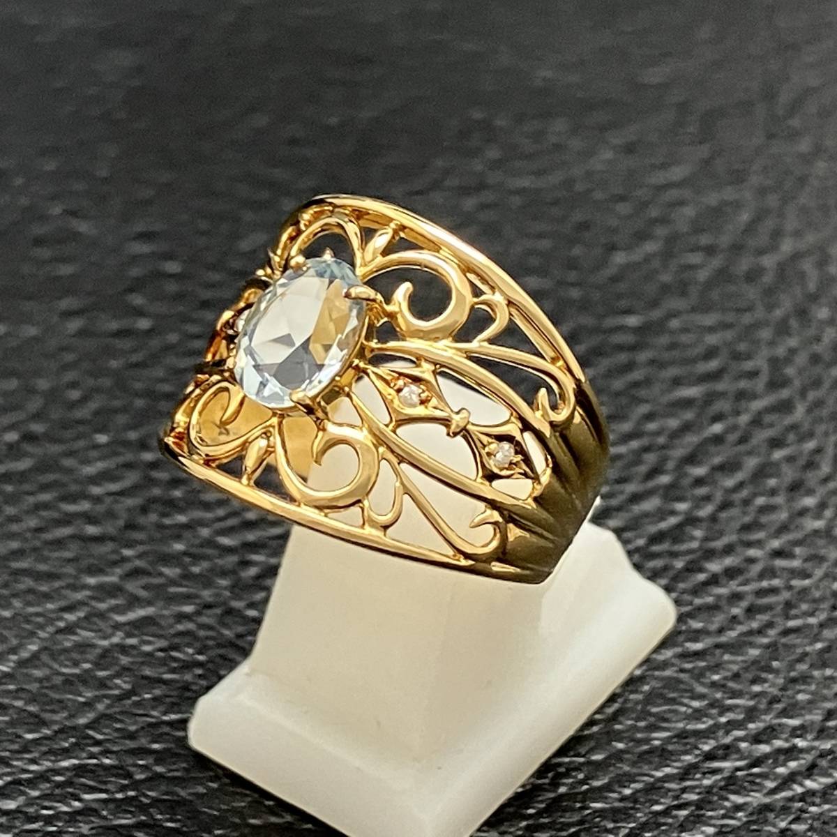 玄関先迄納品 金 4.1g 9.5号 K18 リング デザイン アクアマリン 天然