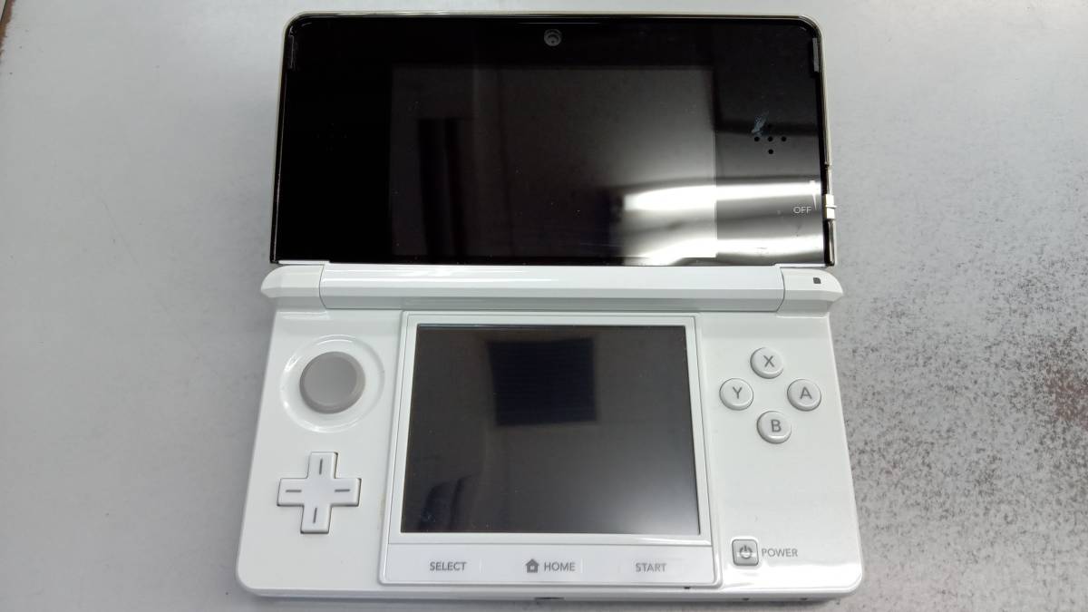 見事な ニンテンドー3DS:アイスホワイト(CTRSWAAA) ニンテンドー3DS