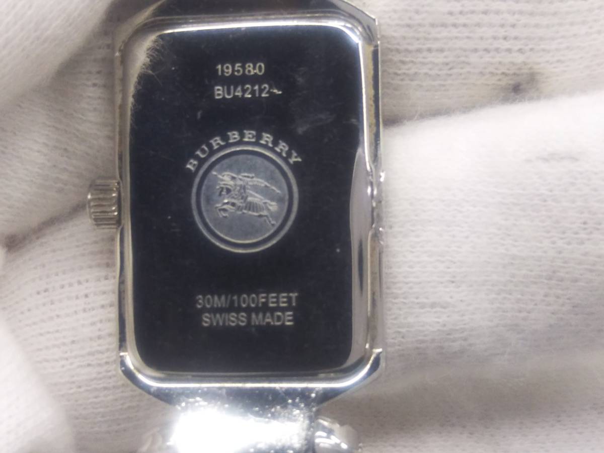ジャンク 不動品 BURBERRYバーバリー BU4212／19580 腕時計 クォーツ メンズ レディース_画像3