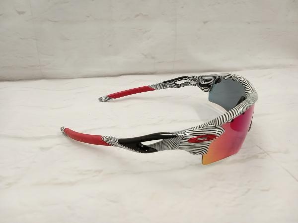 【箱・ケース付】OAKLEY オークリー 偏光サングラス フレーム・Fingerprint white レンズ・Slate Iridium ホワイト×ブラック×レッド_画像4