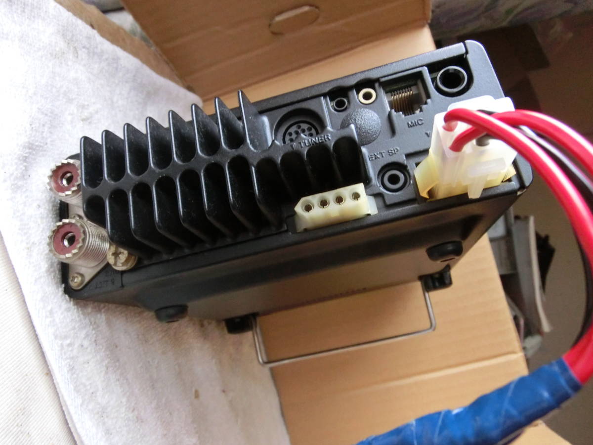大人上品なおすすめコーデ ICOM EX-627 HF自動アンテナ 大人上品なおすすめコーデ ICOM EX-627 HF自動アンテナ