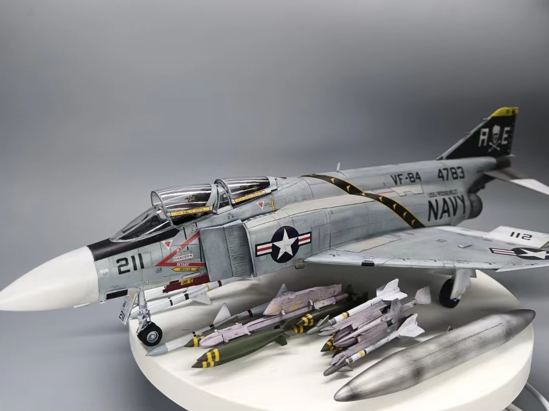 Yahoo!オークション - 1/48 アメリカ空軍 F-4J ファントムⅡ Yahoo!オークション - 1/48 アメリカ空軍 F-4J ファントムⅡ