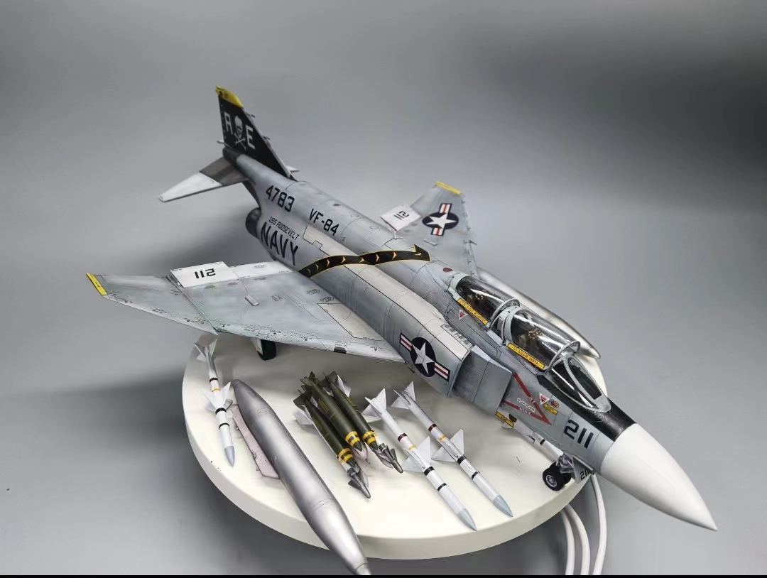 1/48 scale America Air Force F-4J Phantom painted final product 