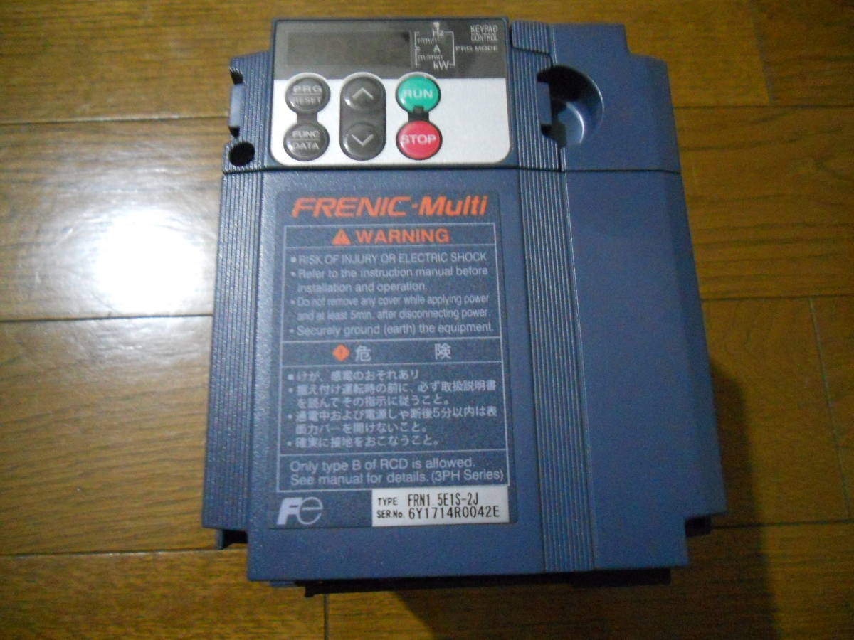 FUJI 富士電機 インバーター FRN1.5E1S-2J 3PH AC200-240V 1.5kw-