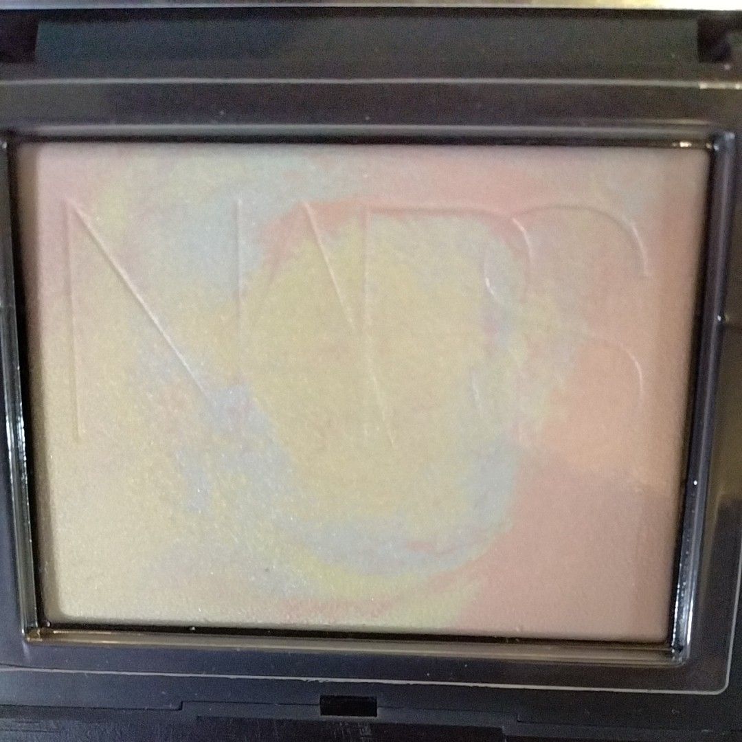 NARS 2点セット ライトリフレクティング プリズマティックパウダー