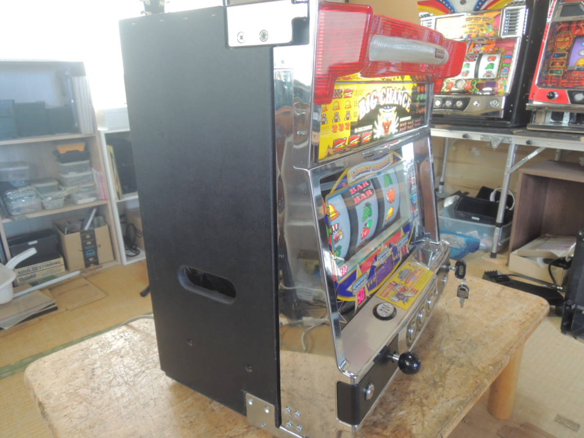 卓上パチスロ ジャグラーTM 実機 改造 アミューズ仕様 ゲーム機 卓上パチスロ ジャグラーTM 実機 改造 アミューズ仕様 ゲーム機