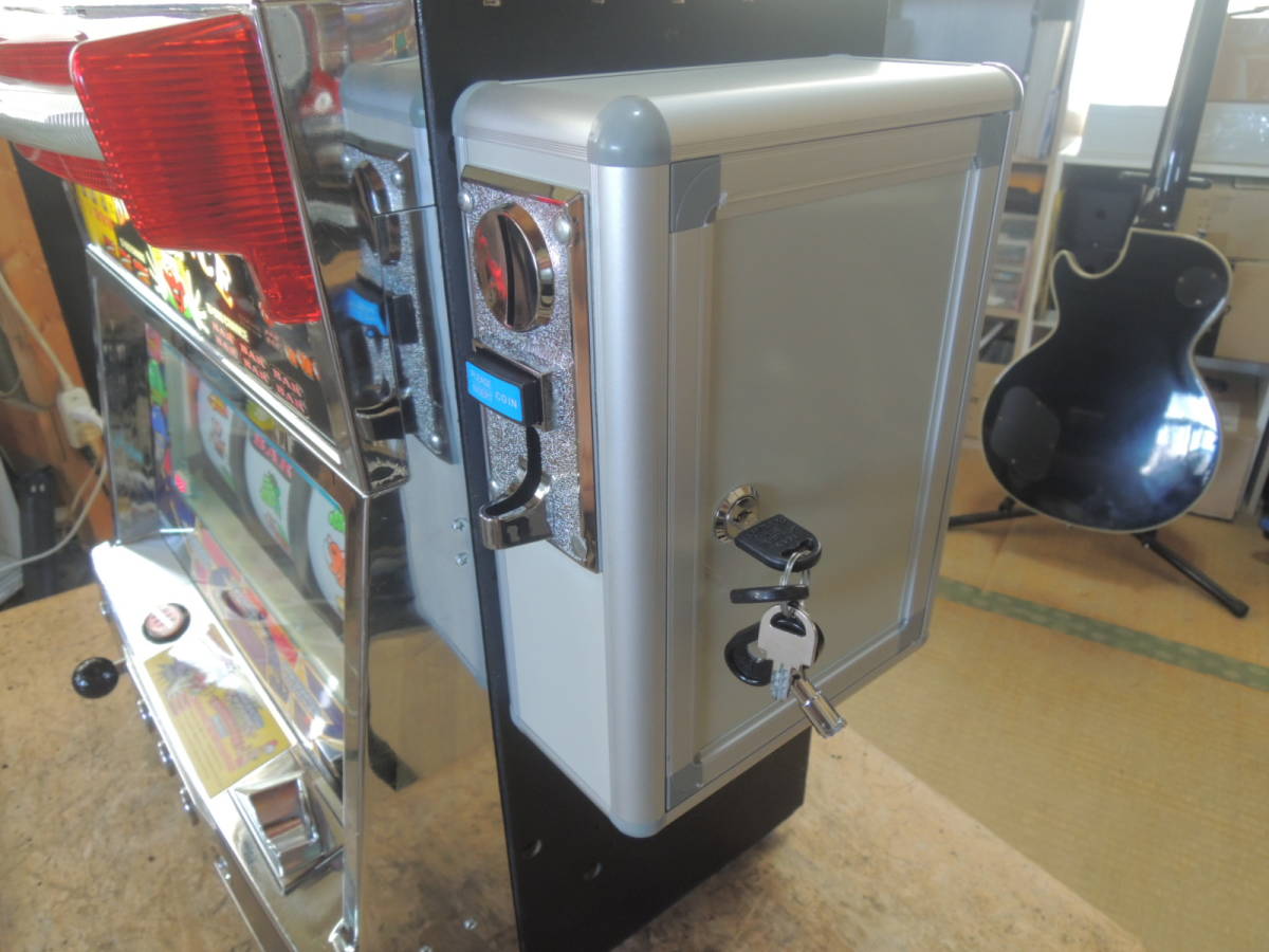 卓上パチスロ ジャグラーTM 実機 改造 アミューズ仕様 ゲーム機 卓上パチスロ ジャグラーTM 実機 改造 アミューズ仕様 ゲーム機