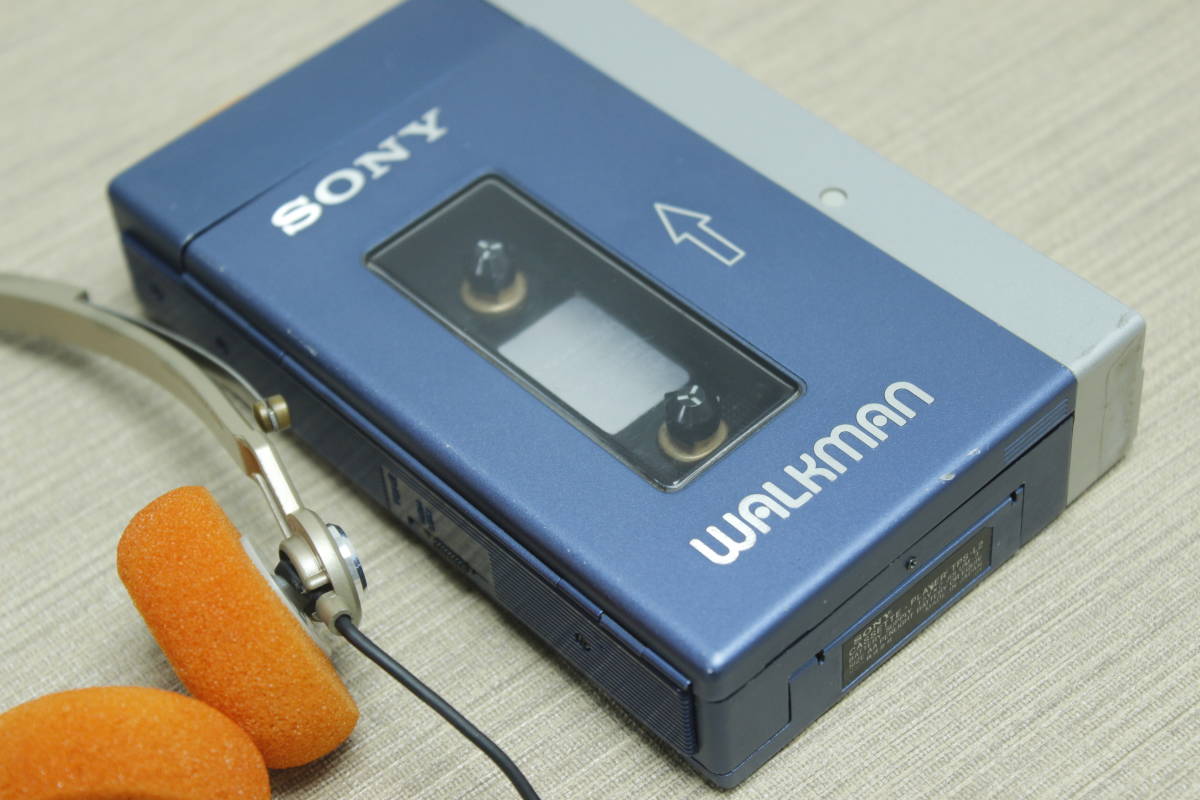 人気定番の ソニー WALKMAN SONY TPS-L2 ☆ 希少動作品 ☆ 美品 ☆ (S