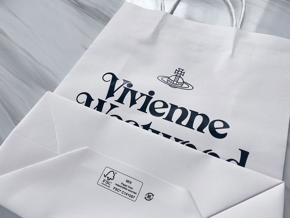 美品】 Vivienne Westwood ヴィヴィアンウエストウッド 紙袋 美品】 Vivienne Westwood ヴィヴィアンウエストウッド 紙袋