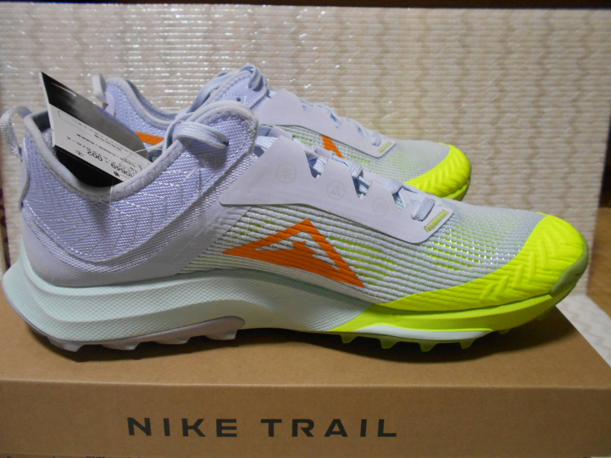 ◆新品レア◆NIKE◆AIR　ZOOM　TERRA　KIGER8◆定価15,400円ナイキ27.5㎝◆トレラン、ＲＵＮ、低山最適_画像6