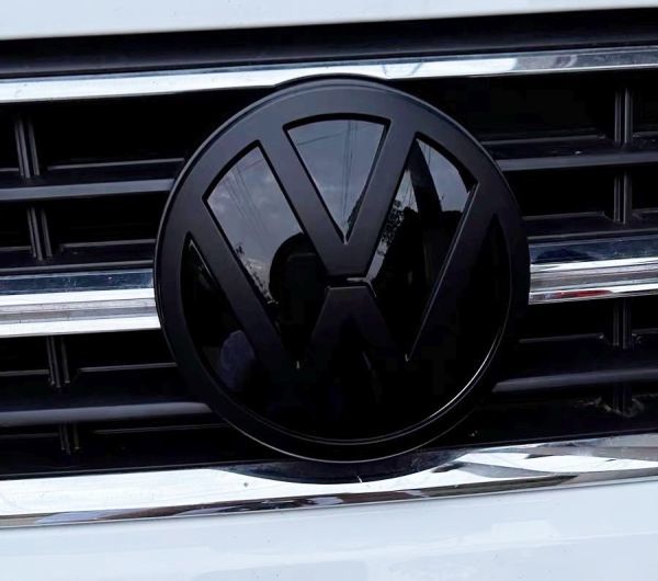 ◆ブラックシャドー◆VW ワーゲン 汎用 マットブラック仕様 前後バッチセット/エンブレム/艶消/ポロ/ゴルフ/シャラン/パサート/アルテオン_画像1