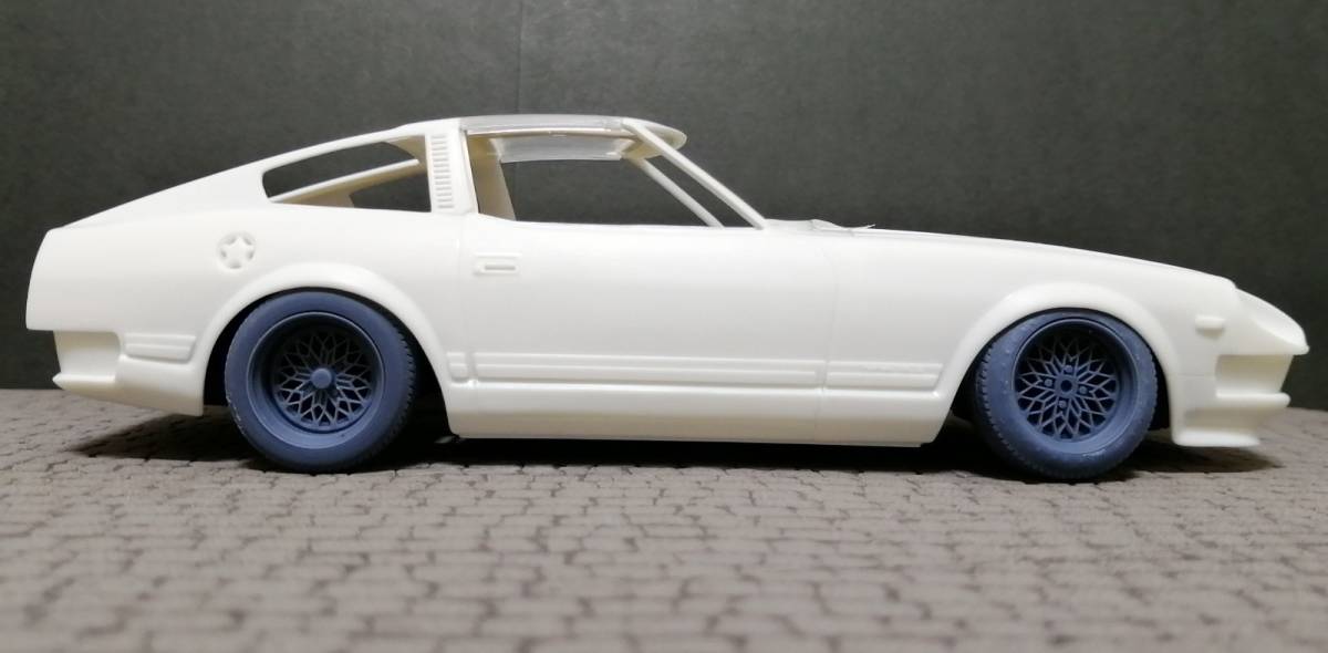 S40　15インチ４H　G-スターTYPEホイール　ケイSTYLE!　THEストリートシリーズ　1/24scale　カーモデル用　1台分　3Dプリント　レジン製_車体装着事例（車体は商品ではありません）