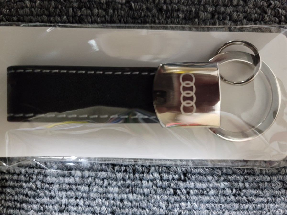 アウディ Audi ノベルティ キーホルダー 未使用品 商品细节 | Yahoo