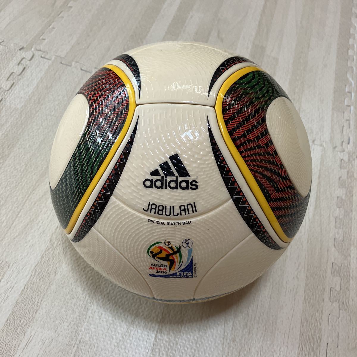 新着商品 南アフリカワールドカップ ジャブラニ 公式試合球 5号 adidas