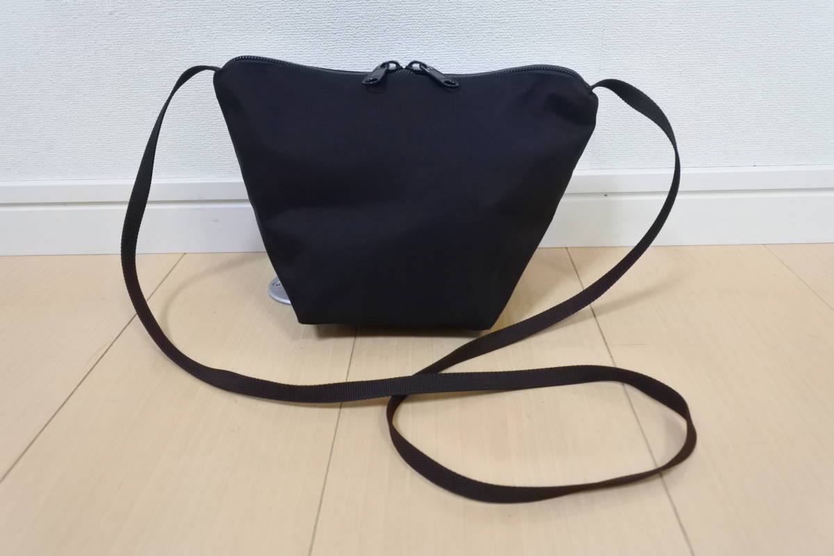 美品 エルベシャプリエ Herve Chapelier ノアール ポシェット