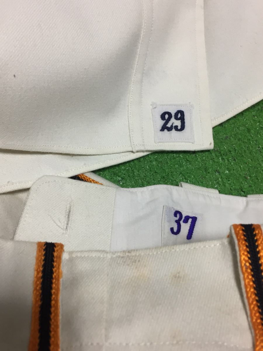  west iron lion z29 bamboo . inside . history ( Hanshin Tigers )*68 rookie year actual use both sides autograph autograph & raw ... writing uniform top and bottom 