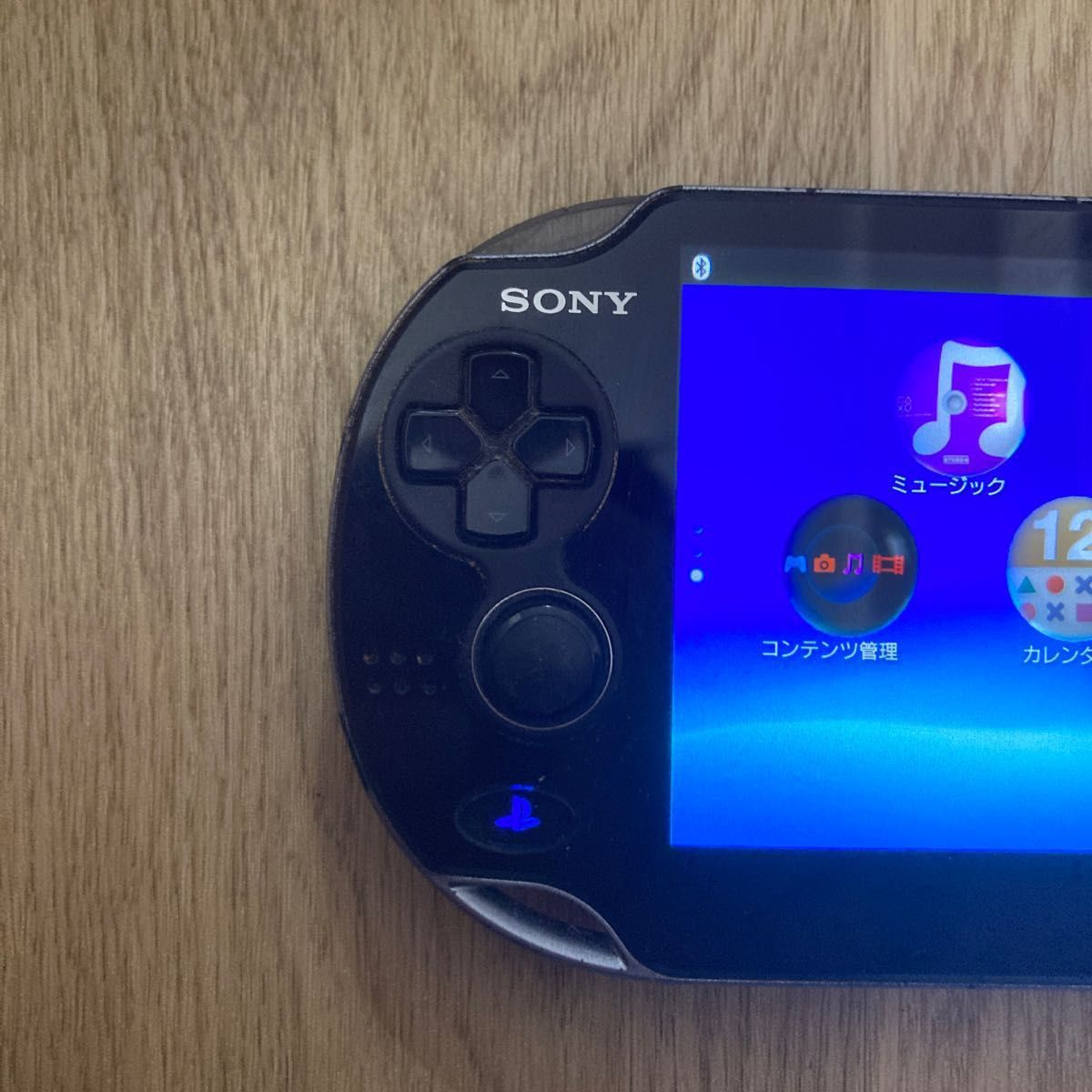 PlayStation Vita (プレイステーション ヴィータ) Wi-Fiモデル PlayStation Vita (プレイステーション ヴィータ) Wi-Fiモデル
