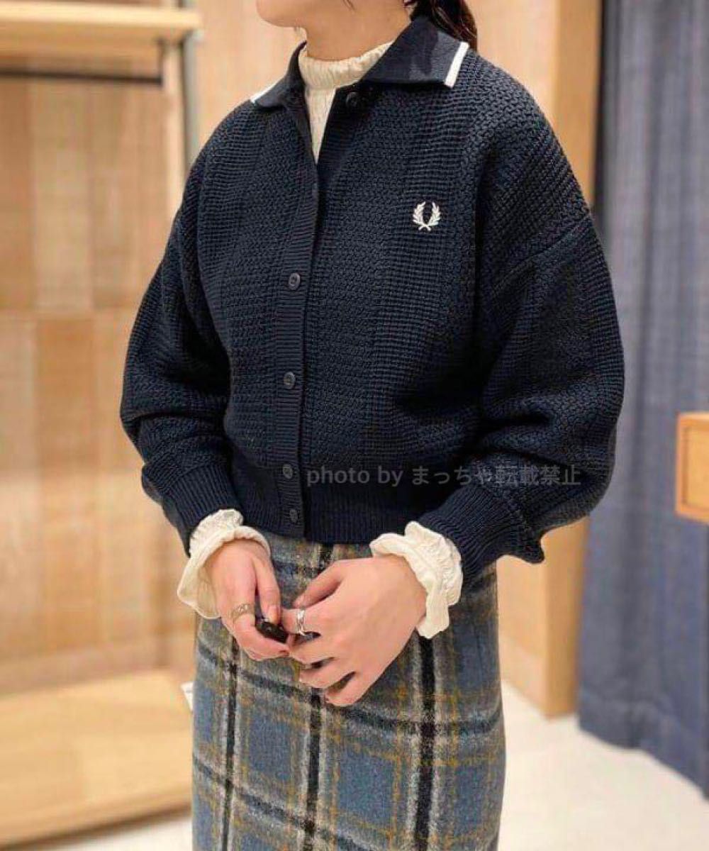 新品FRED PERRY × Ray BEAMS / 別注 カラー カーディガン|PayPayフリマ