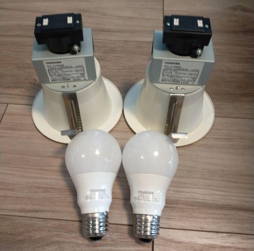 LEDC-23002B(W) 東芝　電球 LED電球
