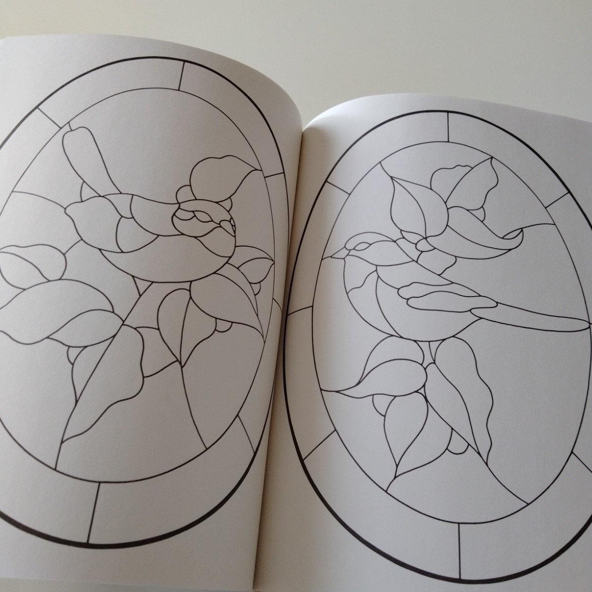 ステンドグラス パターンブック 型紙 図案 サンキャッチャー 洋書 OVAL Stained Glass Pattern Book Connie Eaton_画像4