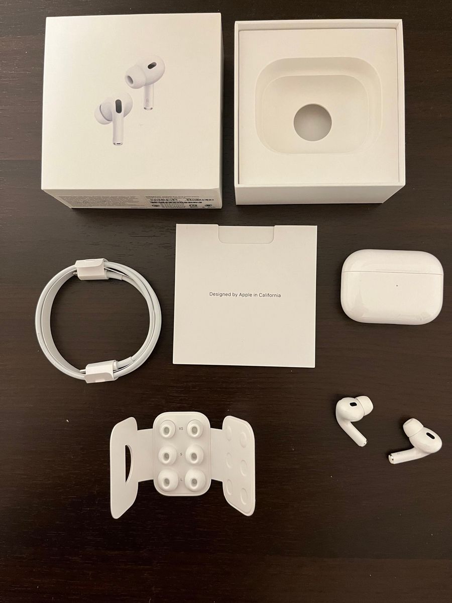 AirPods Pro第2世代　 Apple  付属品　本体　 MQD83J/A ワイヤレスイヤホン　 エアーポッズ