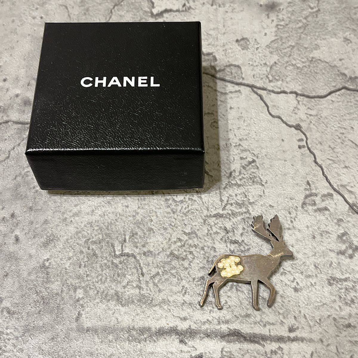 希少 CHANEL シャネル トナカイ モチーフ ブローチ