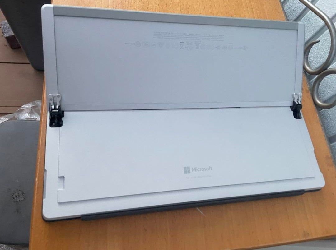 Surface Pro 4 TH4-00014 16GB/256GB 純正キーボード 純正ACアダプタつき＋Wifiルーターセット