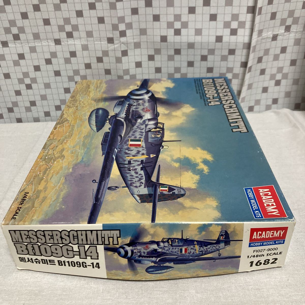 rsh アカデミー ACADEMY プラモデル 1/48スケール メッサーシュミット Bf109G-14_画像4