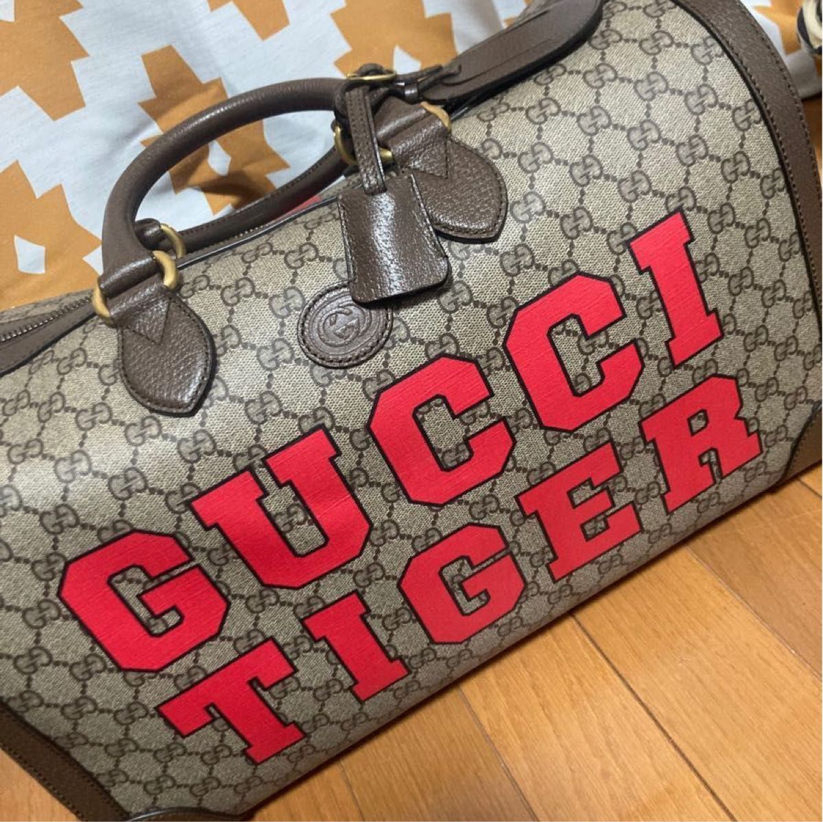 GUCCI タイガー　ボストンバッグ GGスプリーム TIGER 新品未使用品　定価40万円