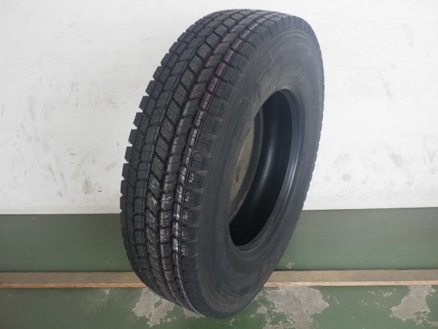 225/80R17.5 123/122L ヨコハマ SY397 中古 9.9分山 1本のみ スタッドレスタイヤ 2019年製 L16556